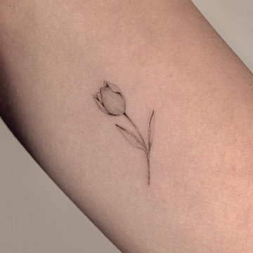 tatouage tulipe