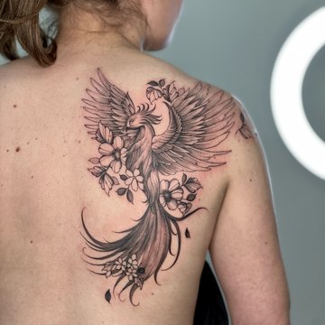 tatouage phoenix