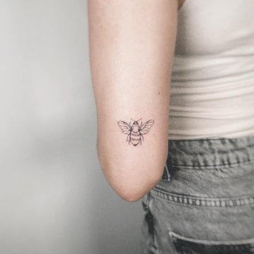 tatouage abeille
