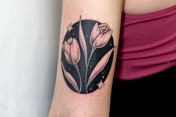 tatouage tulipe