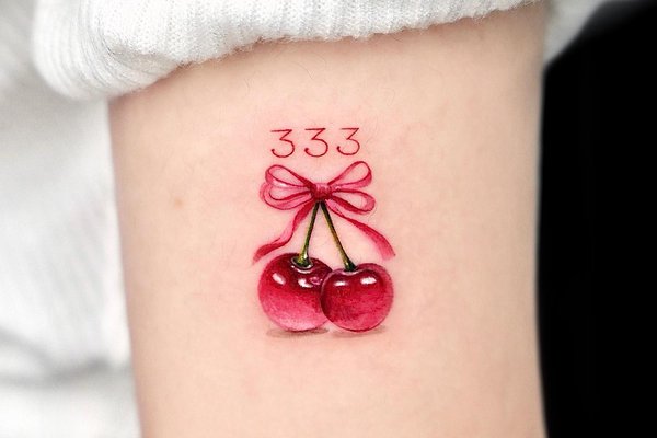tatouage cerise