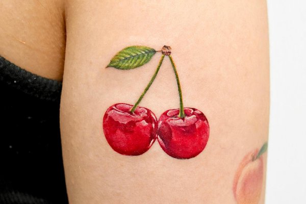 tatouage cerise