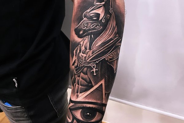 tatouage Anubis