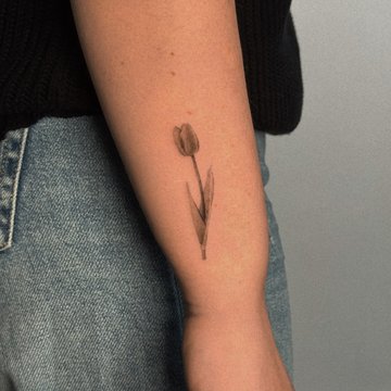 tatouage tulipe