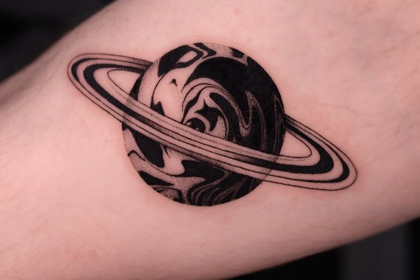 tatouage planète