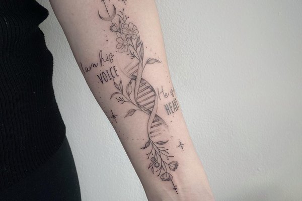tatouage ADN