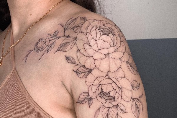 tatouage pivoine