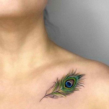 tatouages clavicule