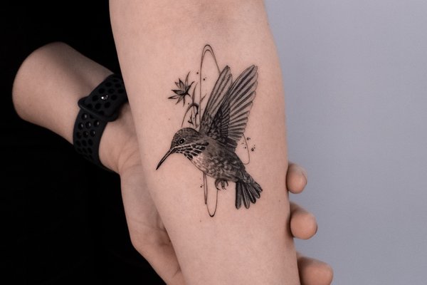 tatouage de colibri