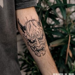 Tatouage avant-bras homme