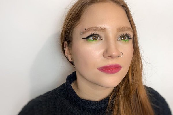 piercing de sourcil