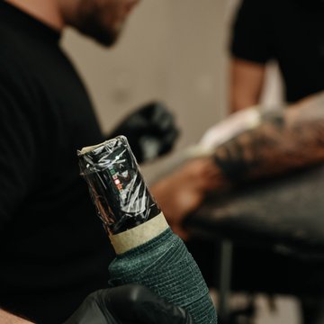 Tatoueur professionnel