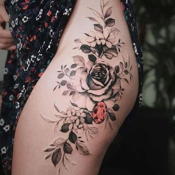 tatouage femme cuisse