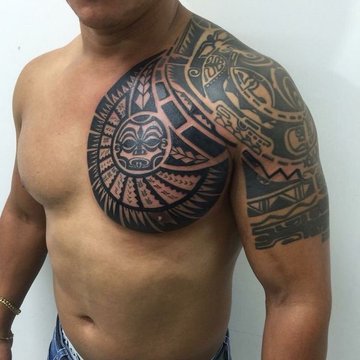 tatouages polynésiens