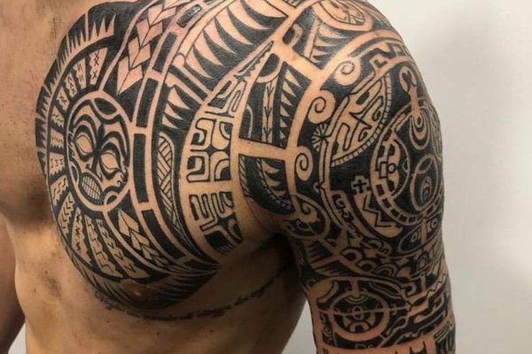 tatouages polynésiens