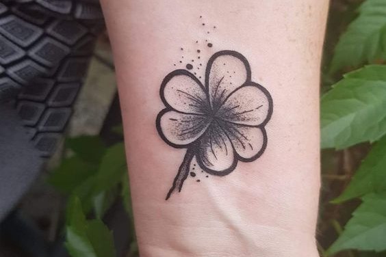 tatouages porte-bonheur